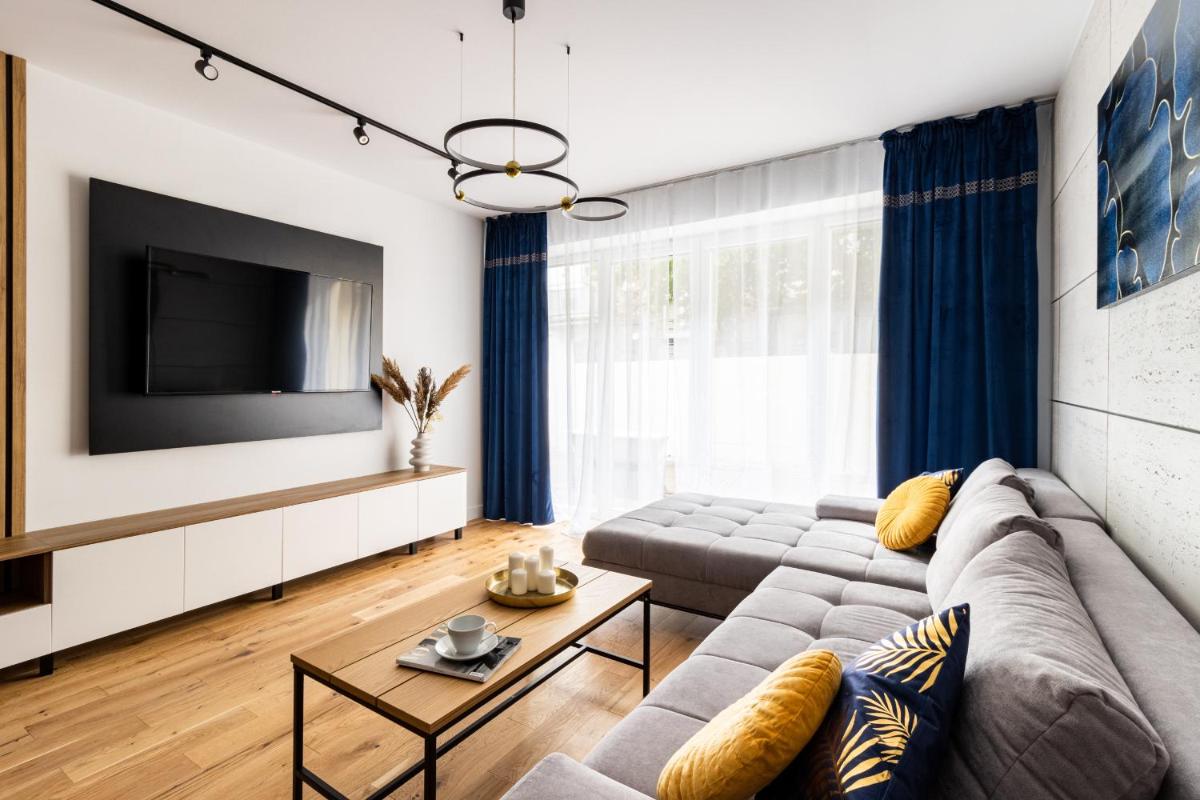 Suitetrails - KOBIELA Luxury Aparthotel KTW City Center