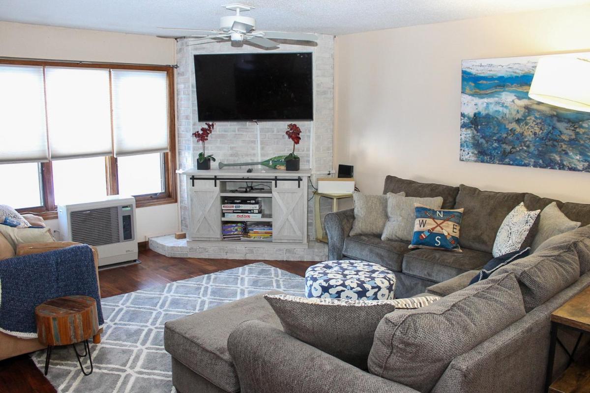 South Down Shores Escape - Housity