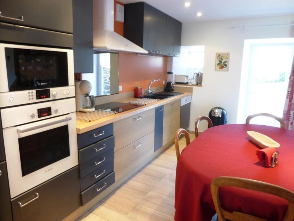 Suitetrails - Gîte Freycenet-la-Cuche, 3 pièces, 4 personnes - FR-1-582-26