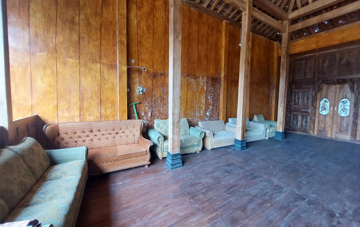 Arya Homestay Syariah - Housity