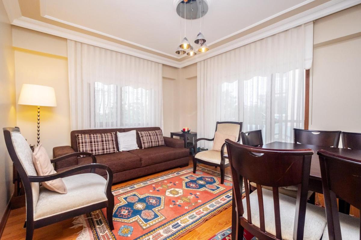 Peaceful Flat in the Heart of Atasehir - Housity