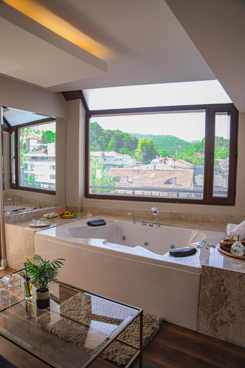 Black Bird Thermal Hotel & SPA - Housity