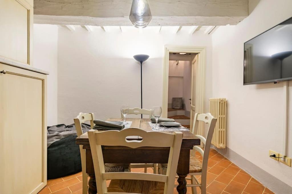 Vicolo Curtatone 30 - Housity