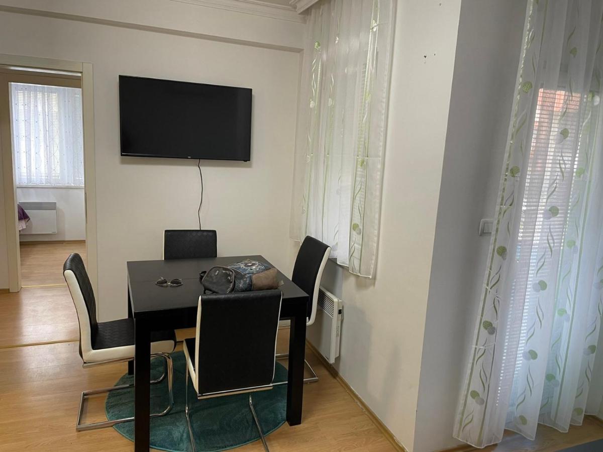 SIMIKIC Z - Housity