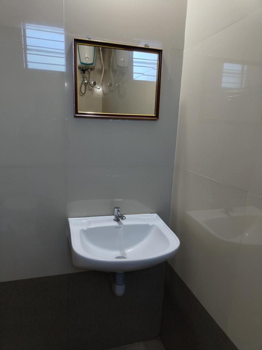 Vyavahar lodge - Housity