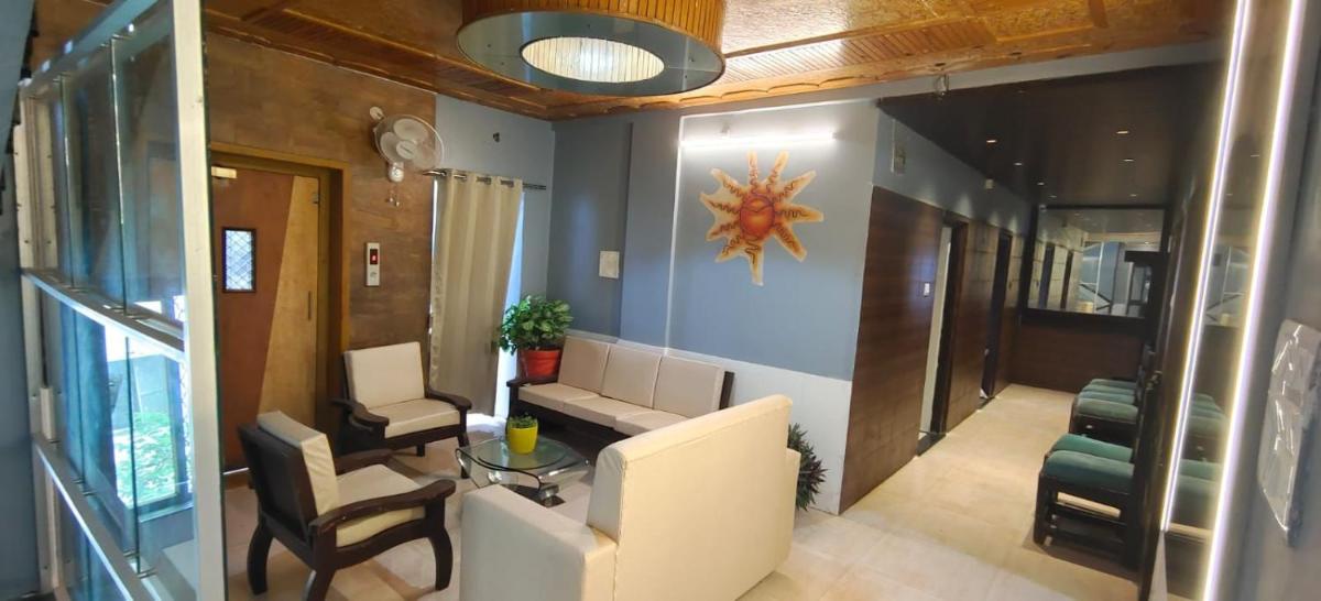 Hotel Sai Palace - Housity