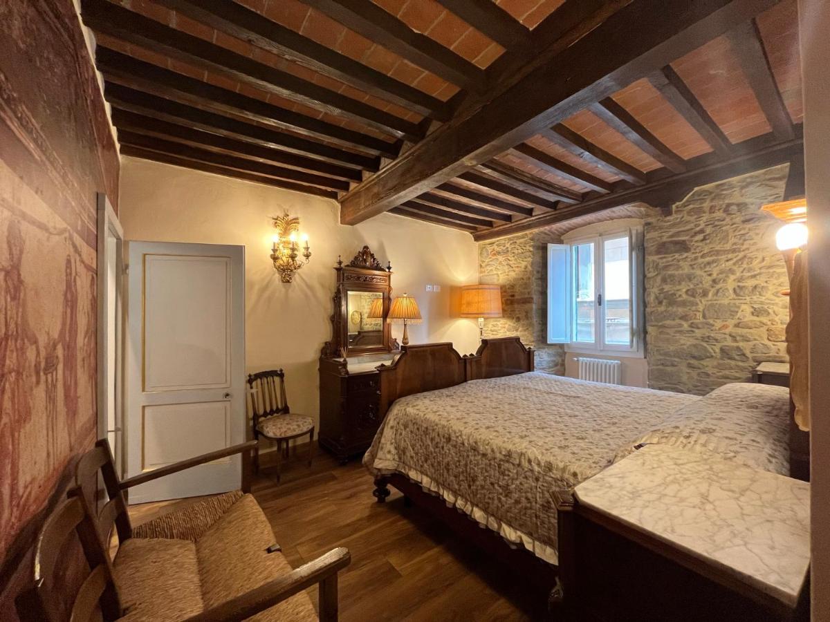 CORTONA SUITE - THE HOUSE WITH WELL and THE FRESCOS PALACE - Housity