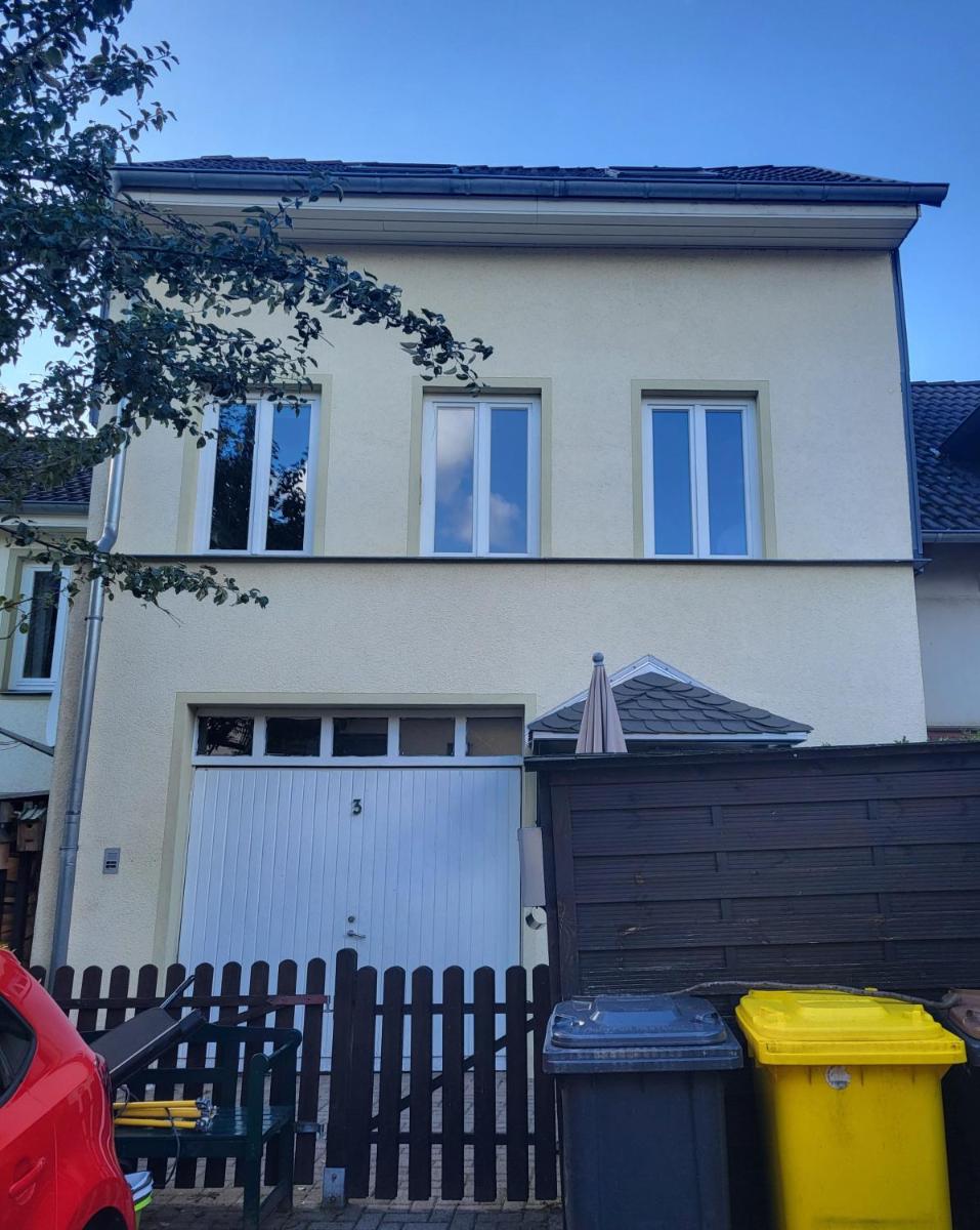 Doppelhaushälfte im Grünen - Housity