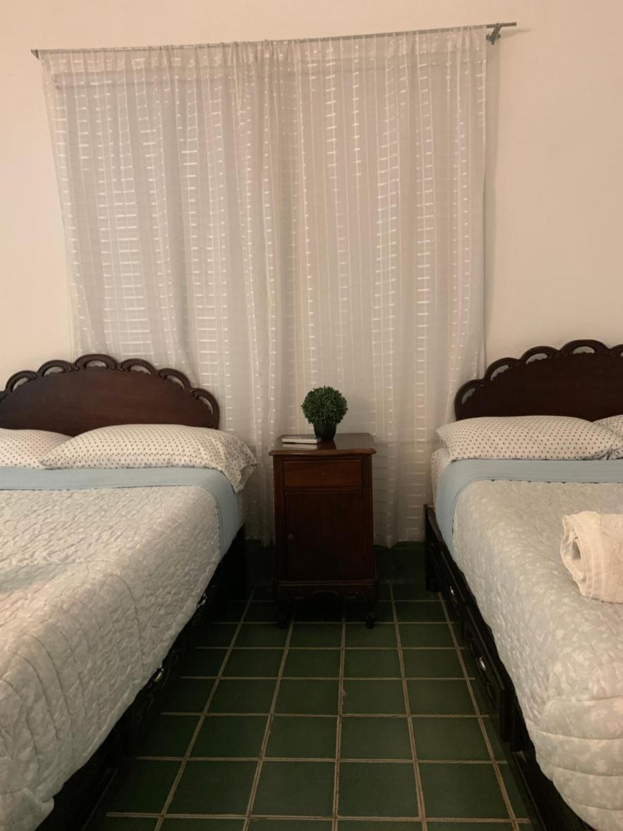 Casa Blanca - Housity