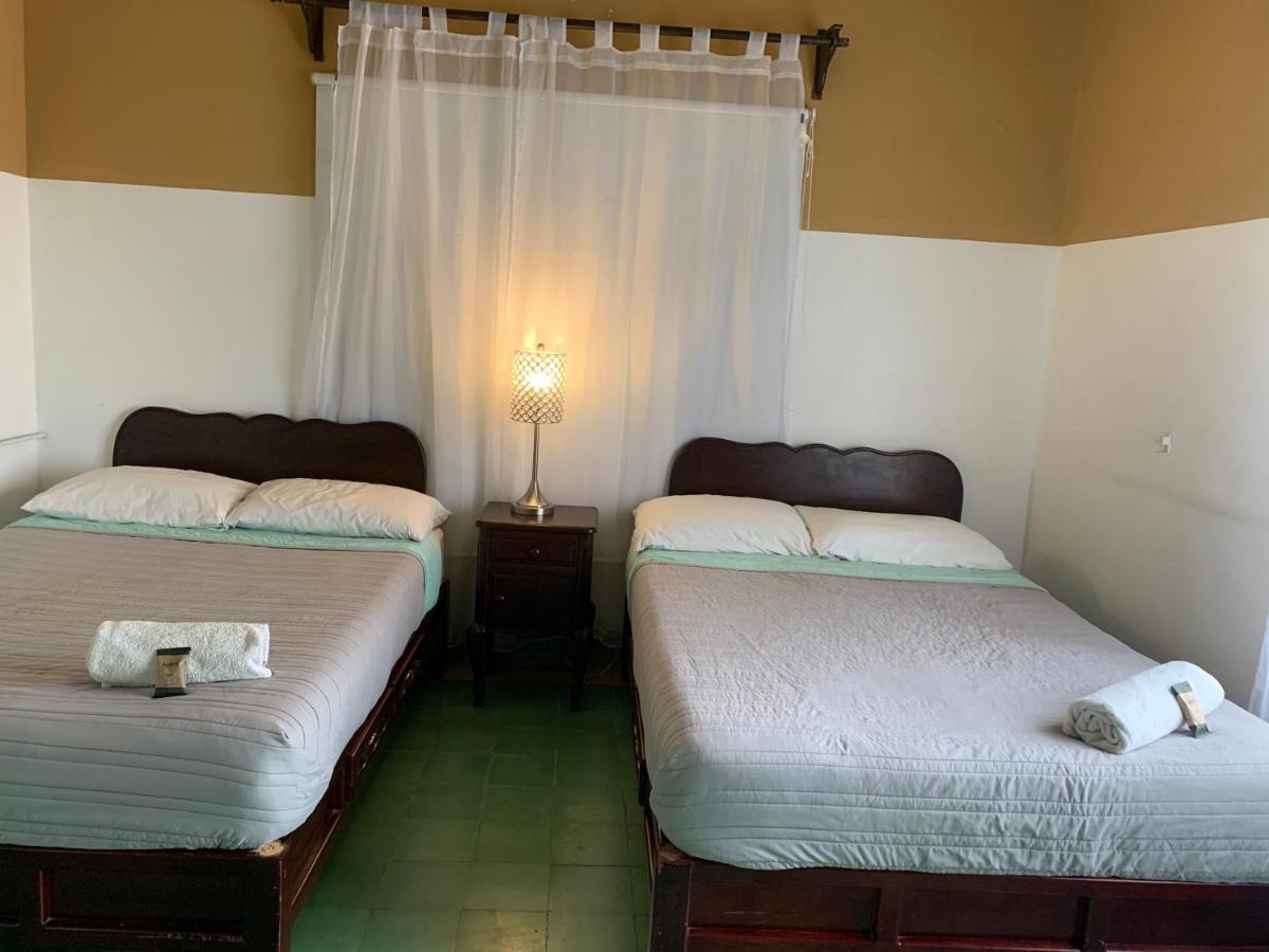 Casa Blanca - Housity