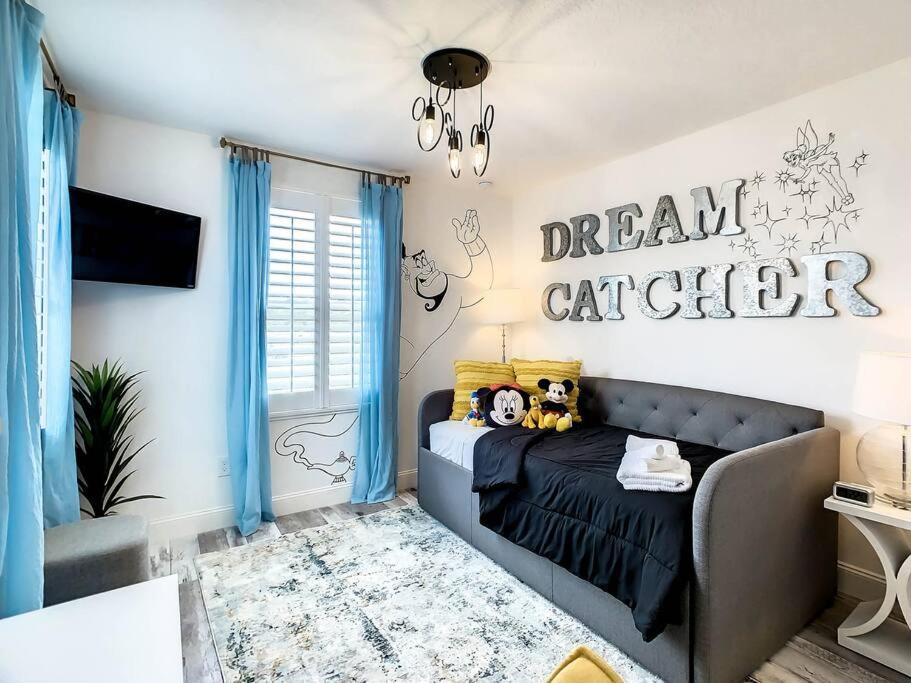 Suitetrails - Luxurious Villa near Disney with Resort Amenities