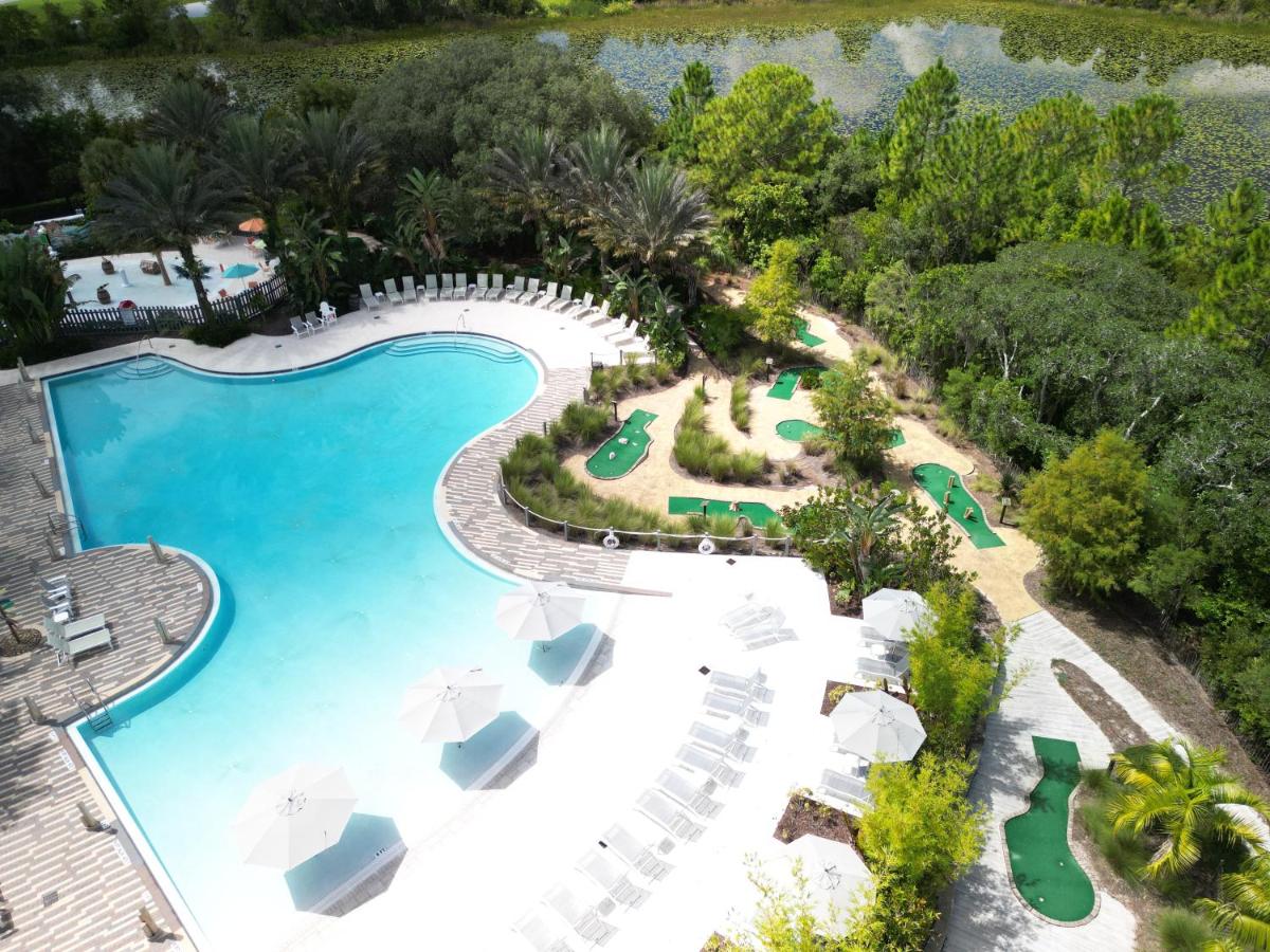 Suitetrails - Luxurious Villa near Disney with Resort Amenities