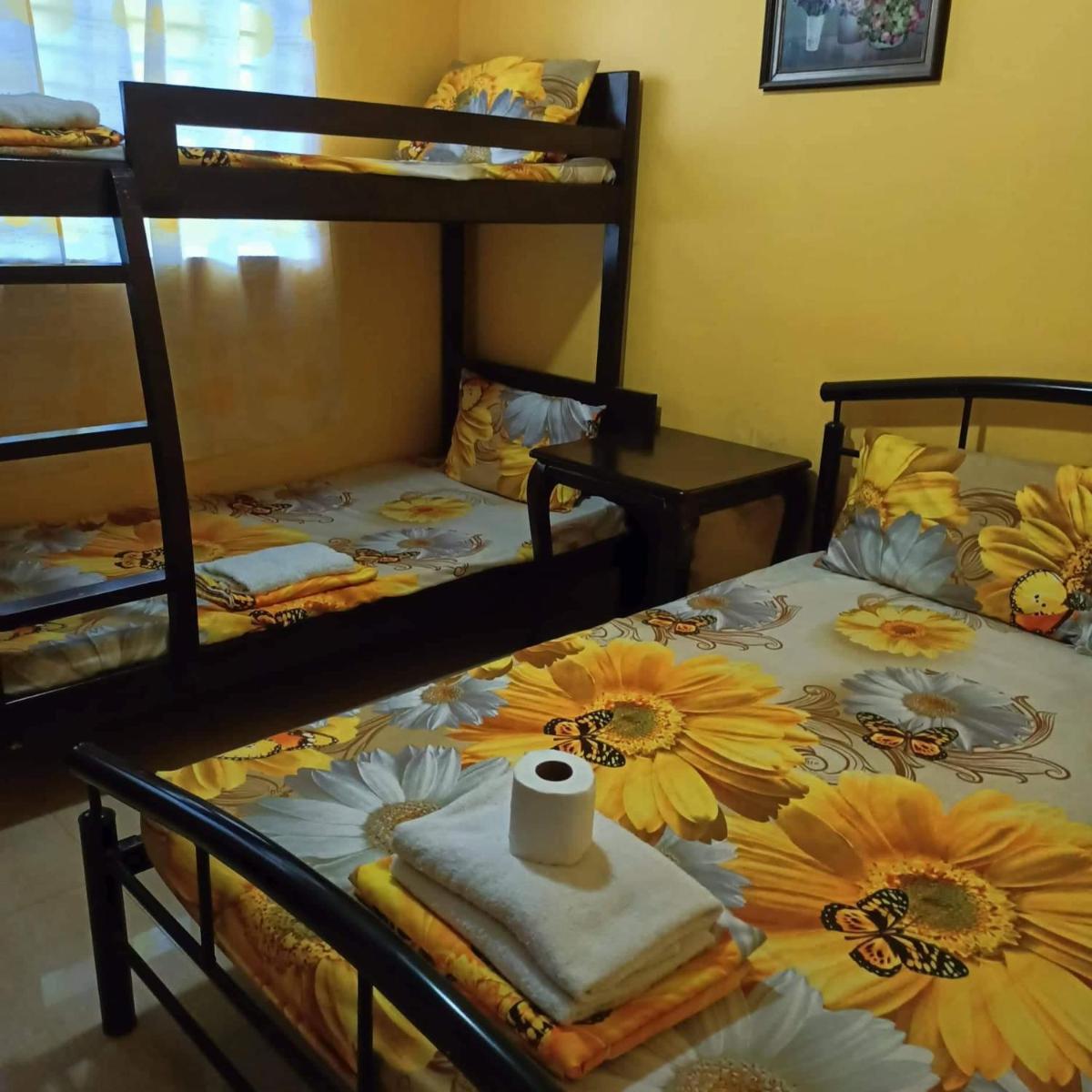 Dahilayan Pension House and Dormitory - Housity