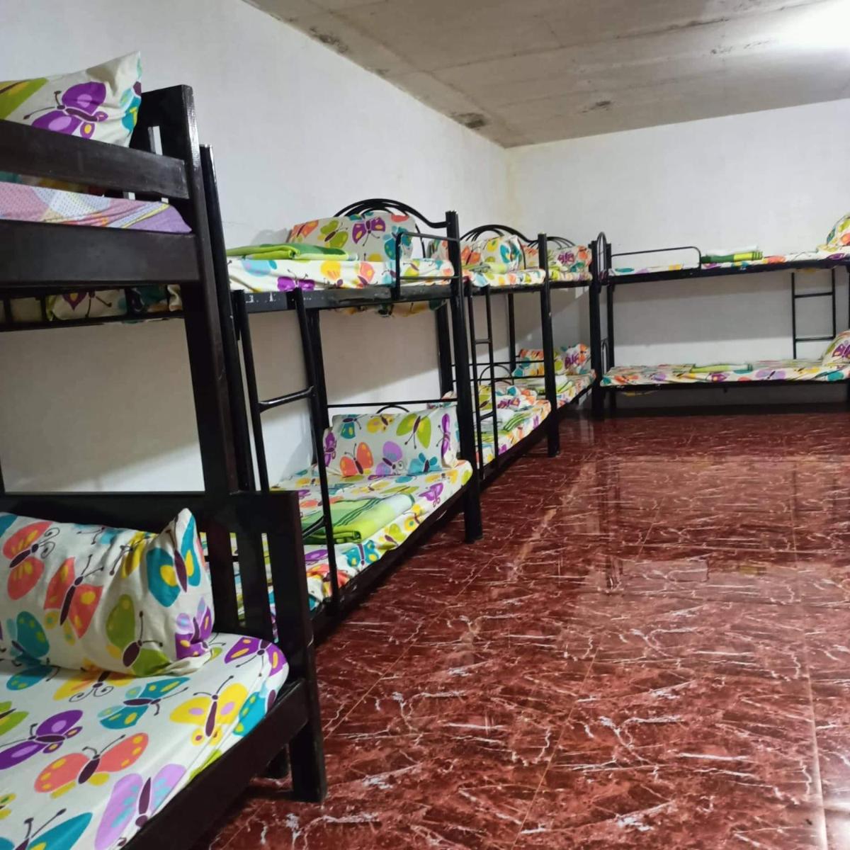 Dahilayan Pension House and Dormitory - Housity