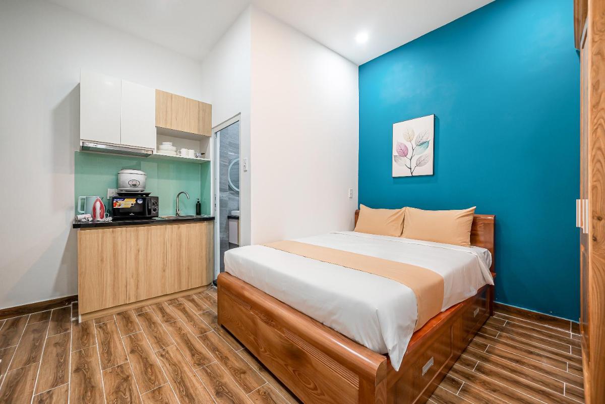 Cozrum Homes - Retro House - Housity