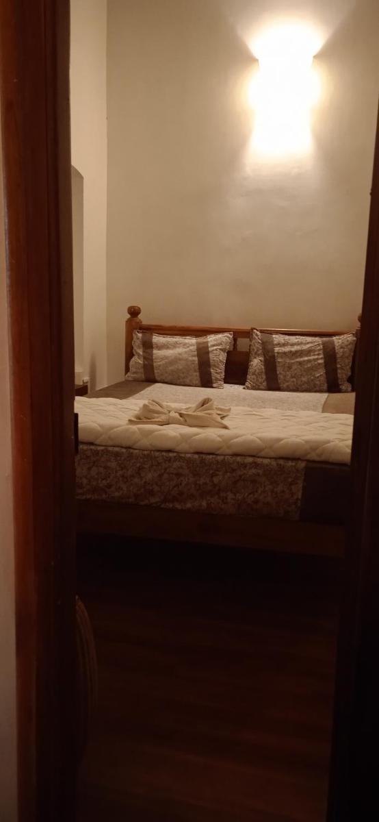 French Rivera Guest House - Housity
