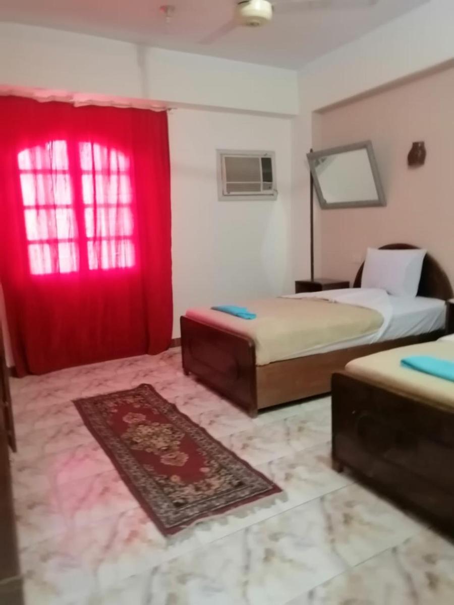 Winter Guest House - Housity