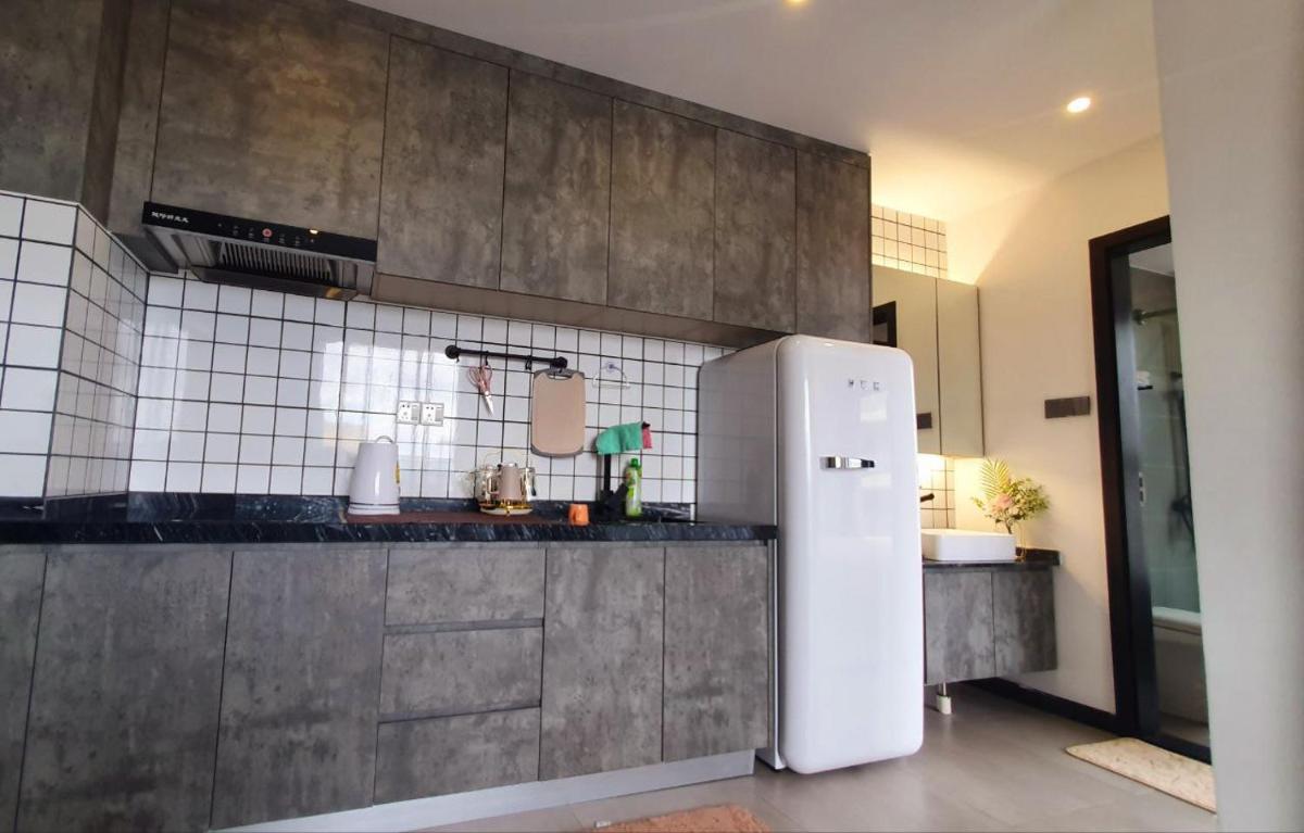 Beautiful & Cozy 1-Bedroom Unit in City Center 12-10 - Housity