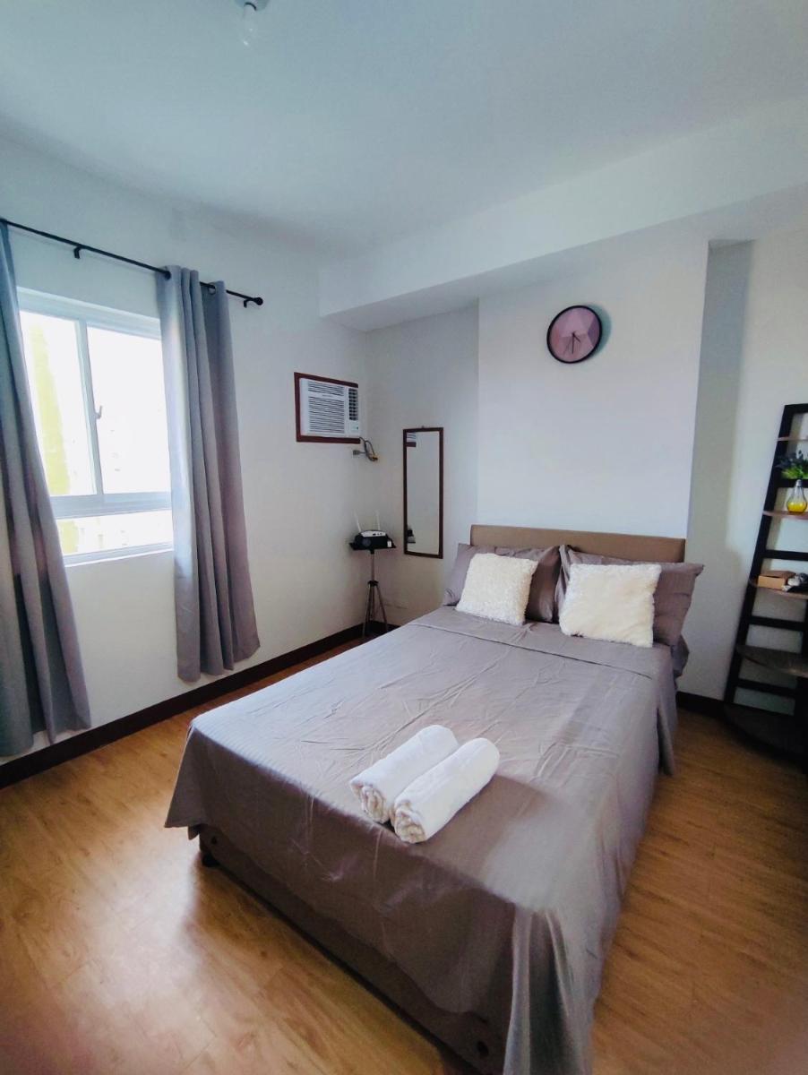 Casa Ison at MesaVerte Residences - Condo at CDO city center with free use of swimming pool - Housity