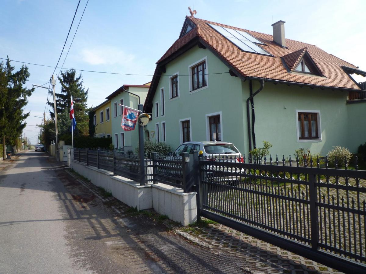 Gartenpension Prosl - Housity