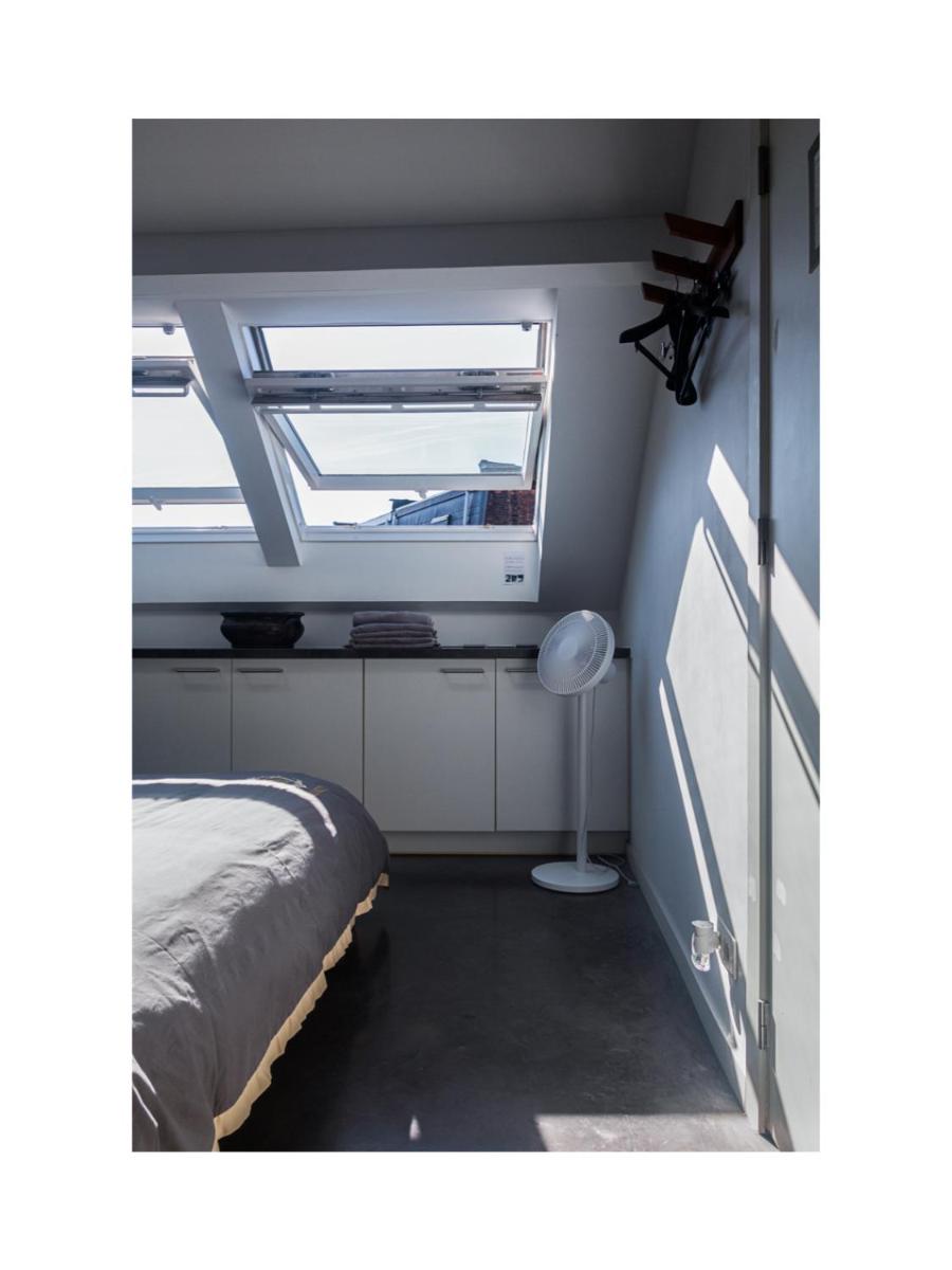 Suitetrails - Central Perk Apartments-Antwerp