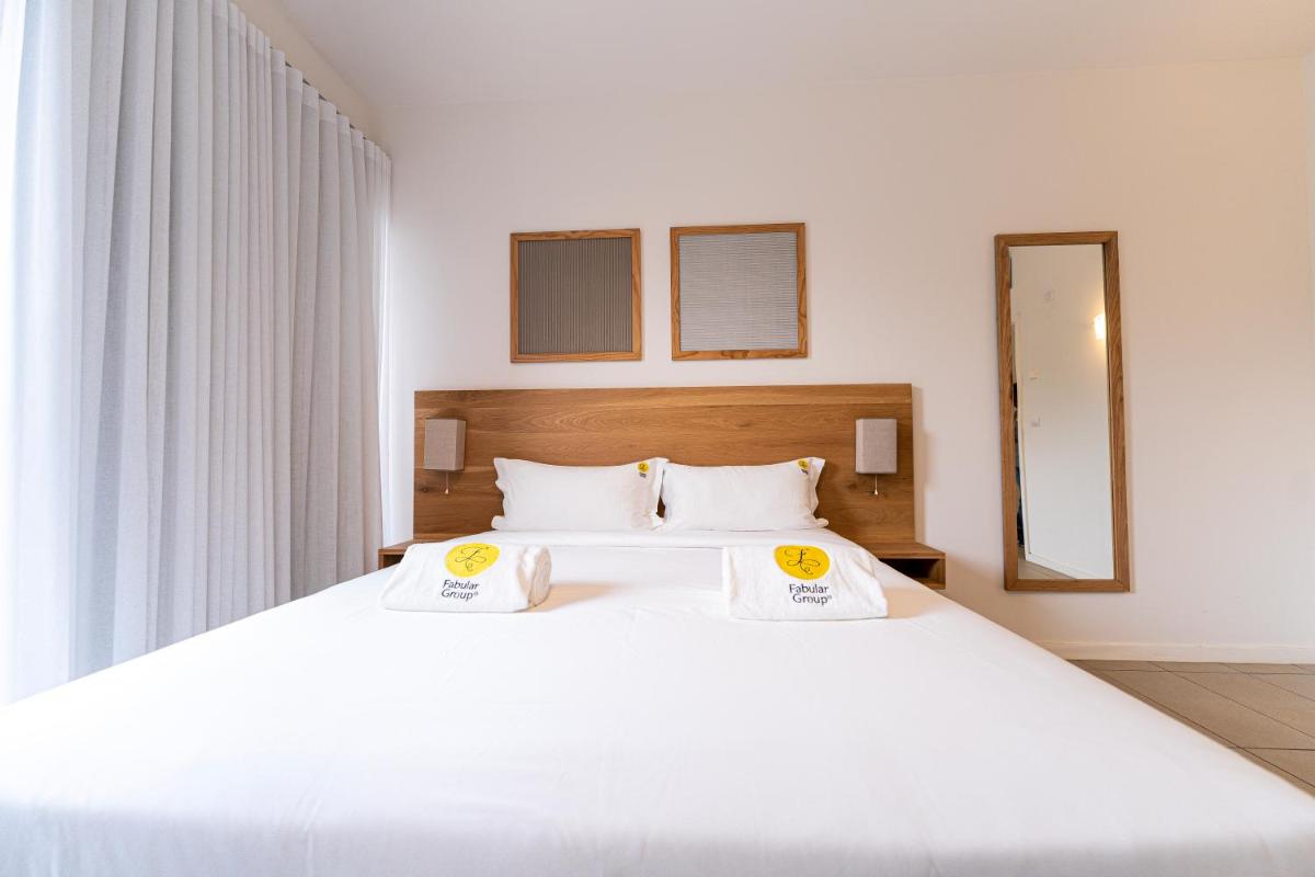 Azuri Beach suites by Fabular villas & Hotels - Housity
