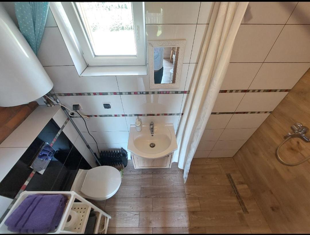 Siedlisko Swojskie Klimaty - Housity