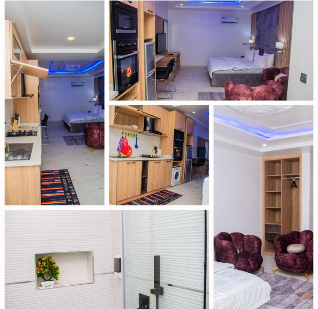 Roof top Studio+Gym+Snooker Rhodabode Apt, Nile - Housity
