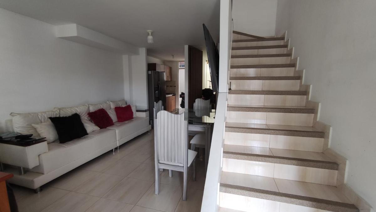 Habitación en casa - Housity