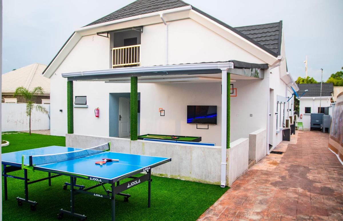 Alder studio Apt+Gym+Snooker board. Rhodabode Nile - Housity