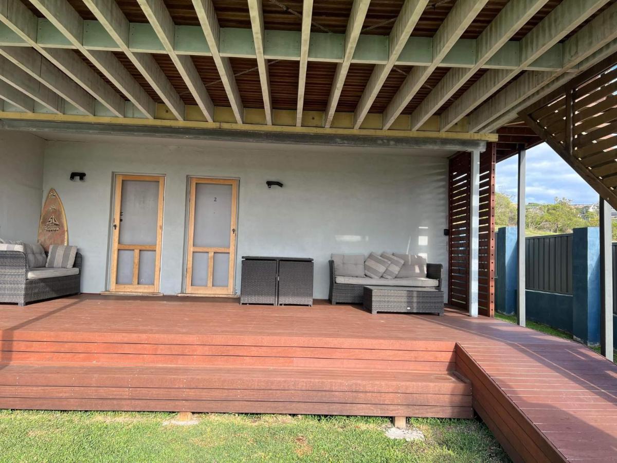 Modern & Light CBD unit, walk to beaches & cafes - Housity