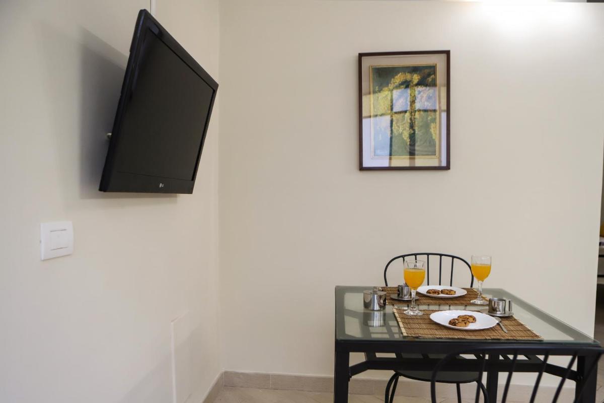 Suitetrails - Liberty apartment in Palazzo Diaz by Wonderful Italy