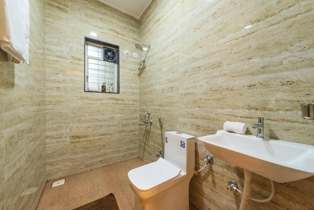 CosmicStays Casa Ivory - A Luxury Villa With Pvt Pool nr Pune - Housity