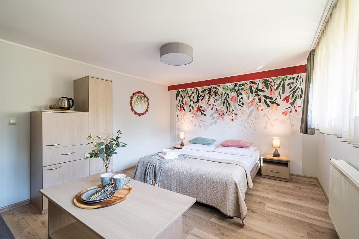 E-Stay Noclegi w Bydgoszczy - Housity