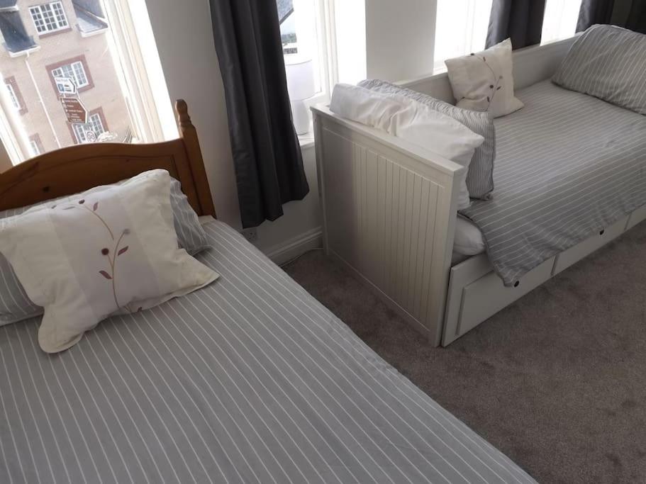 Ilfracombe Beautiful Apartment - Housity