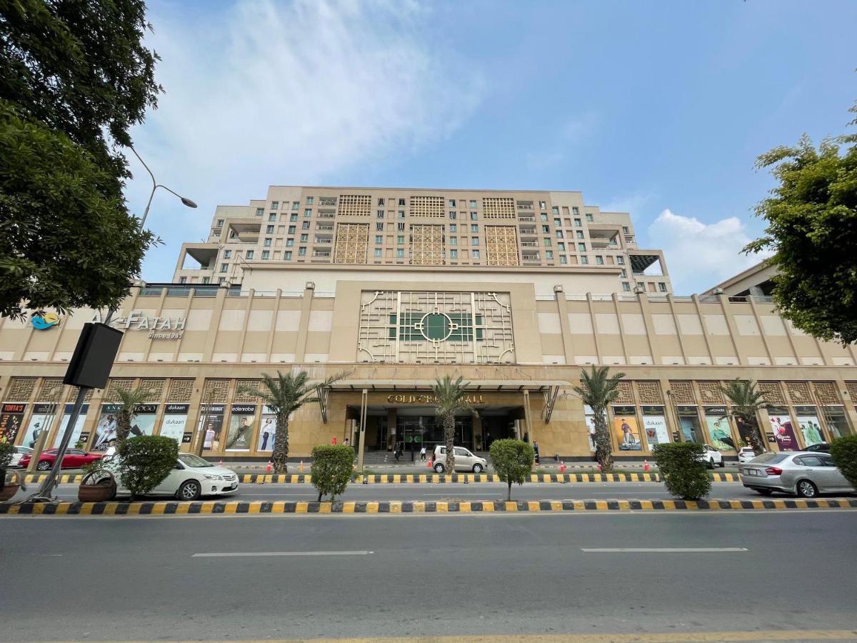 Suitetrails - Luxury 1 Bedroom Apartment Gold Crest Mall And Residency DHA
