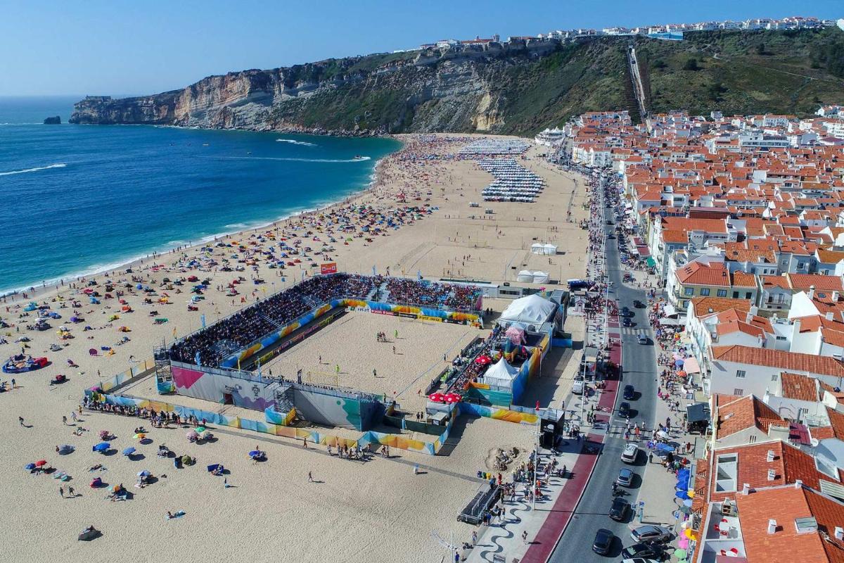Casa da Isabel - Centro da Nazaré - Housity