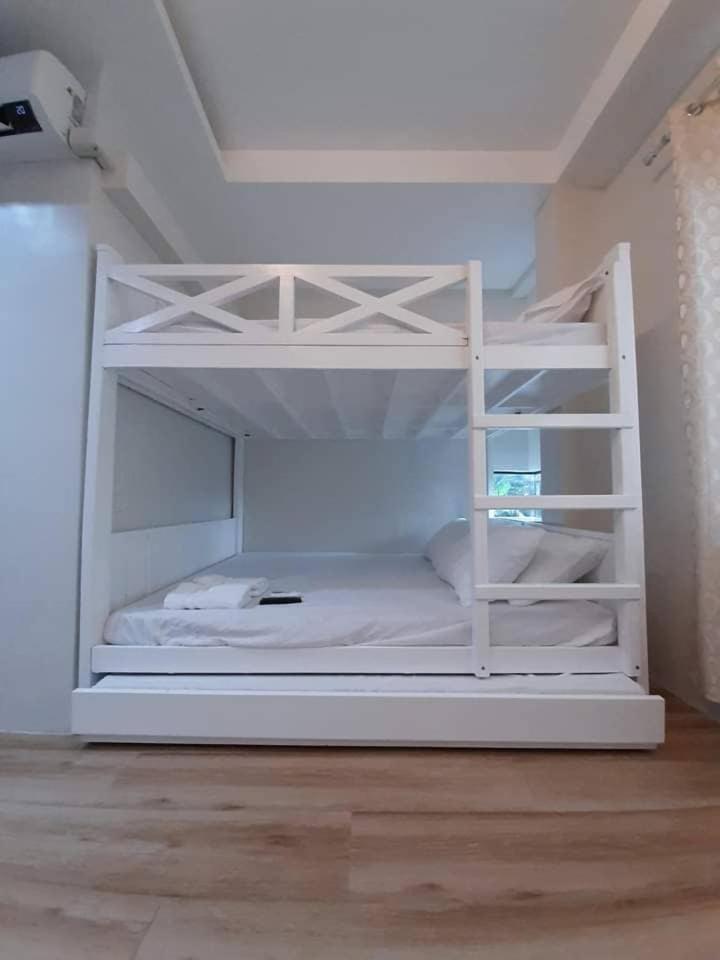 Winch House - Housity