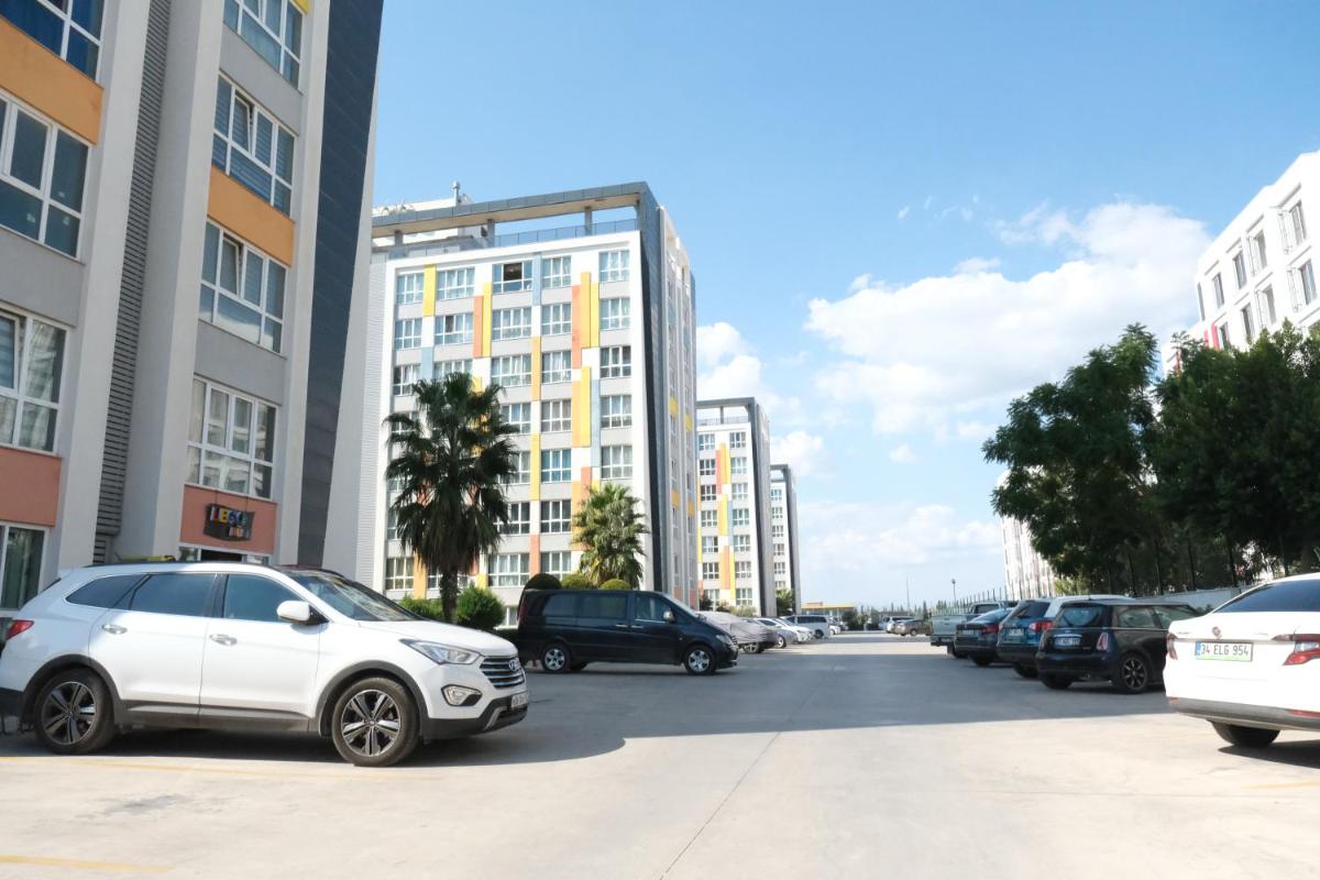 Antalya LEGOLAND COMPLEX Pool, Security - Housity