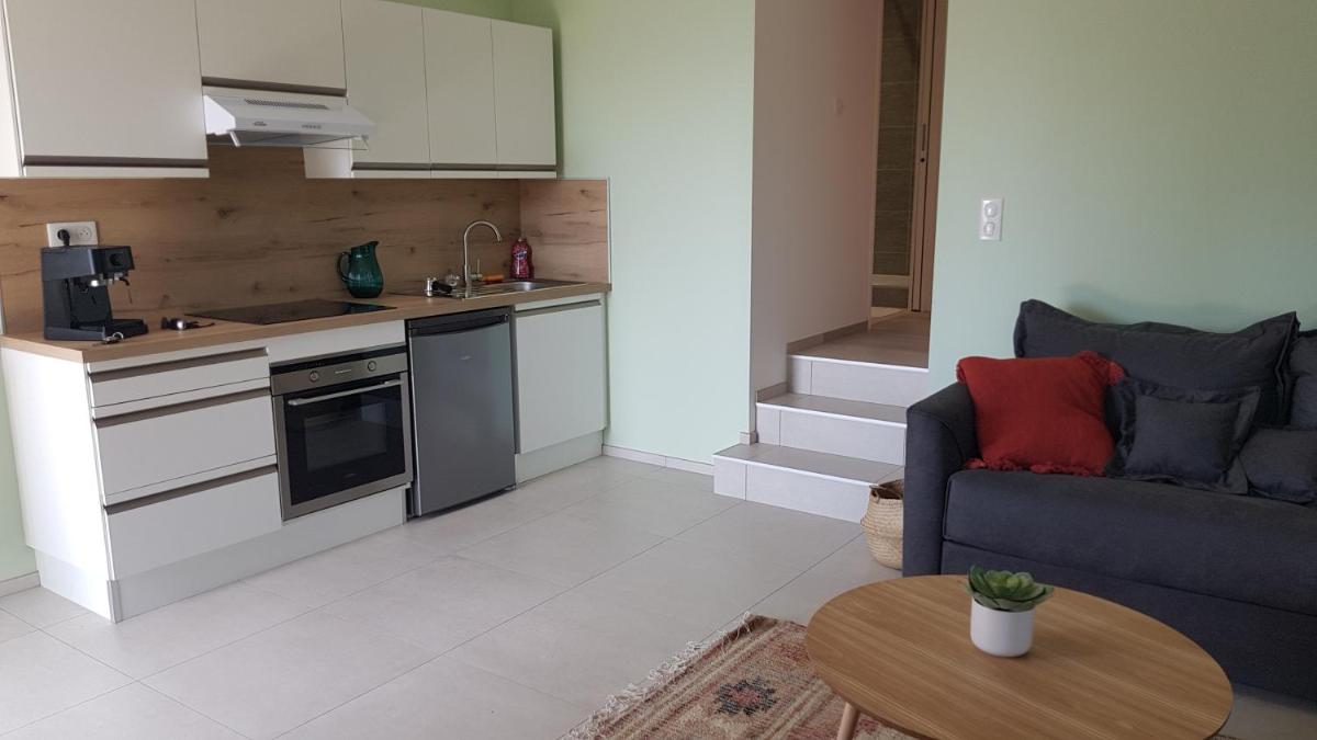 Studio au pied de la montagne et vue imprenable - Housity