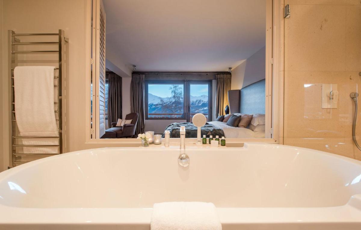 Luxury chalet in Verbier with 13 bedroom and 13 bathroom - Housity