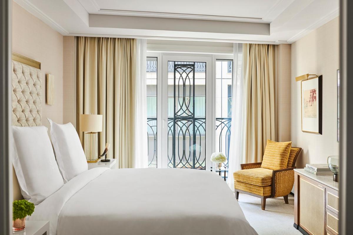 Cama o camas de una habitación en Four Seasons Hotel Madrid