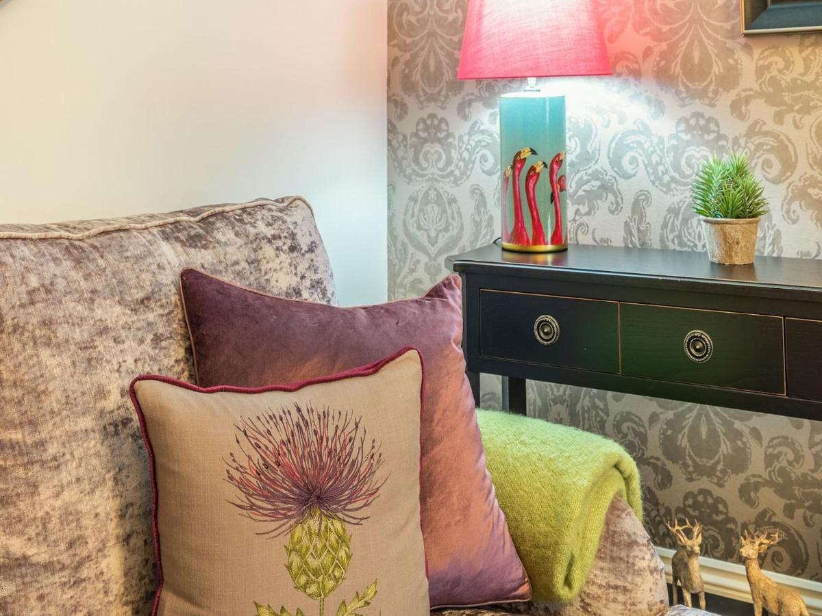 Orchard House - Housity
