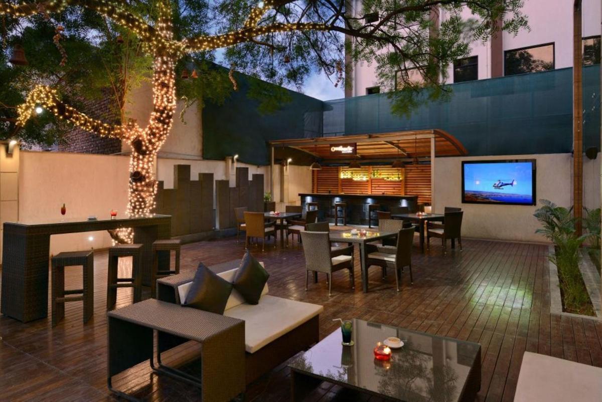 Quality Inn Gurgaon - Housity