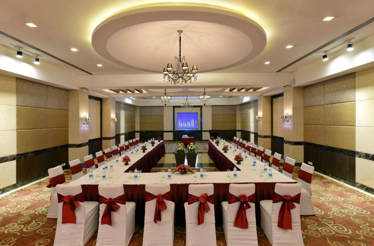 Quality Inn Gurgaon - Housity
