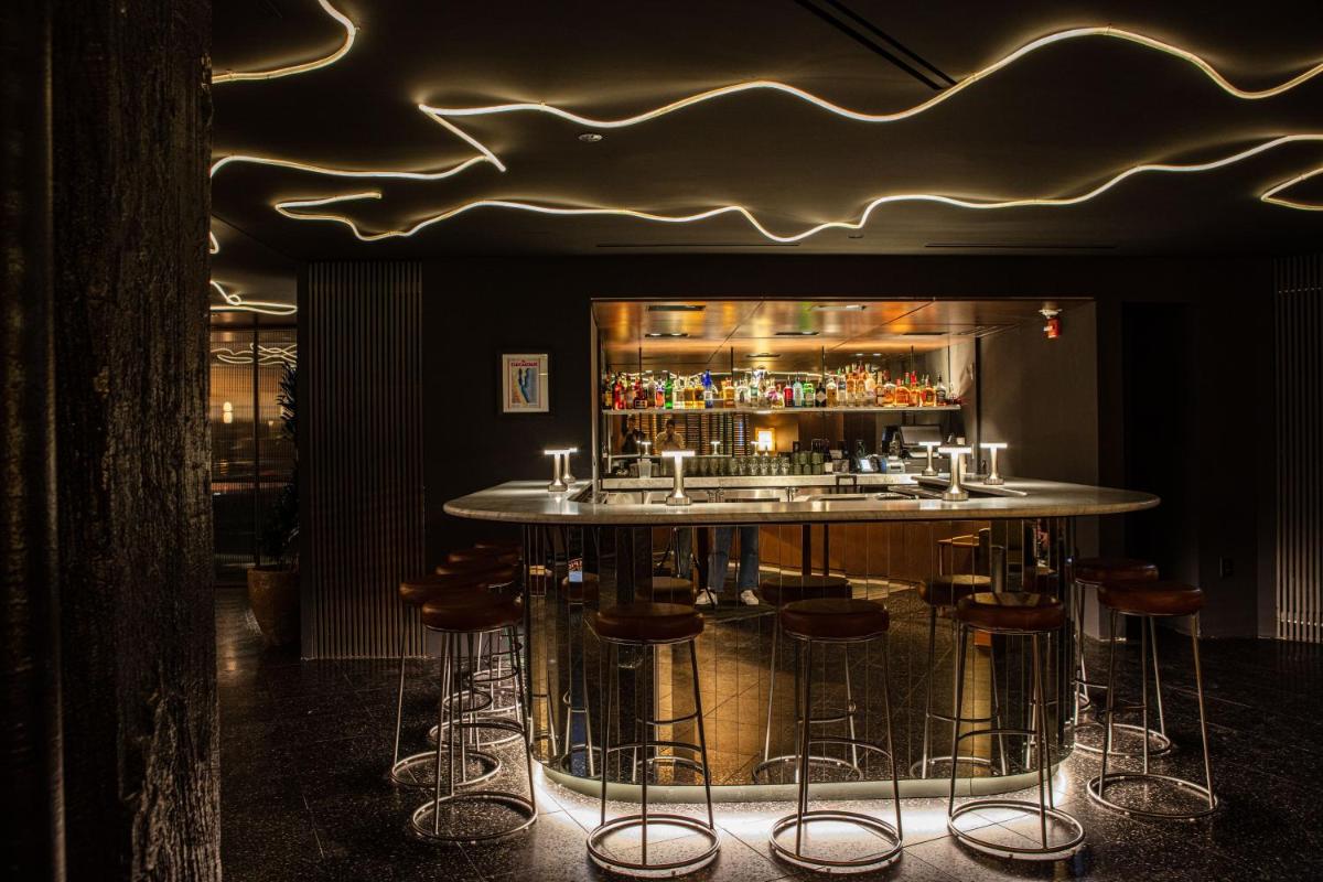 The Robey, Chicago, a Member of Design Hotels - Housity
