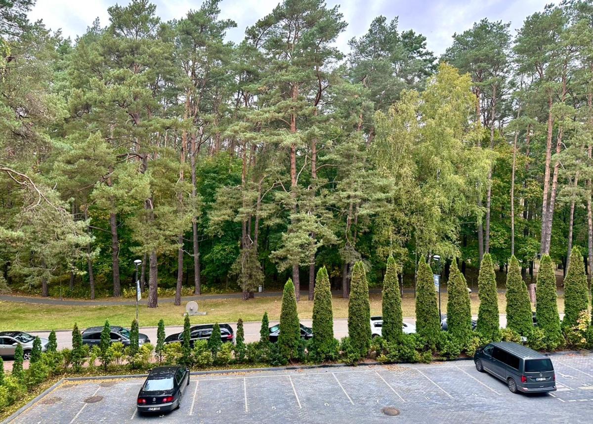Naujai įrengti pušyno apartamentai - bekontaktis įėjimas - Housity