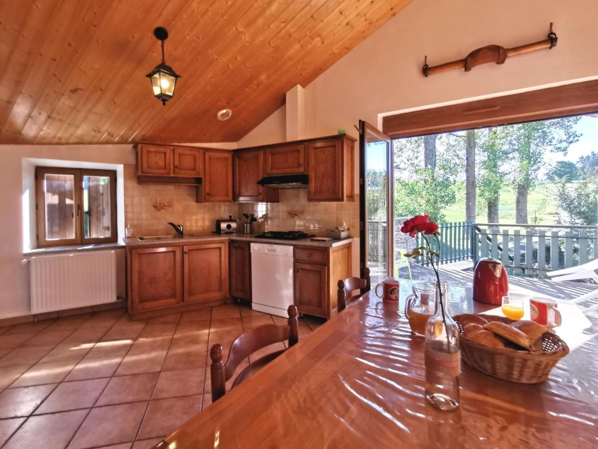Suitetrails - Gîte Saint-Romain-Lachalm, 1 pièce, 2 personnes - FR-1-582-264