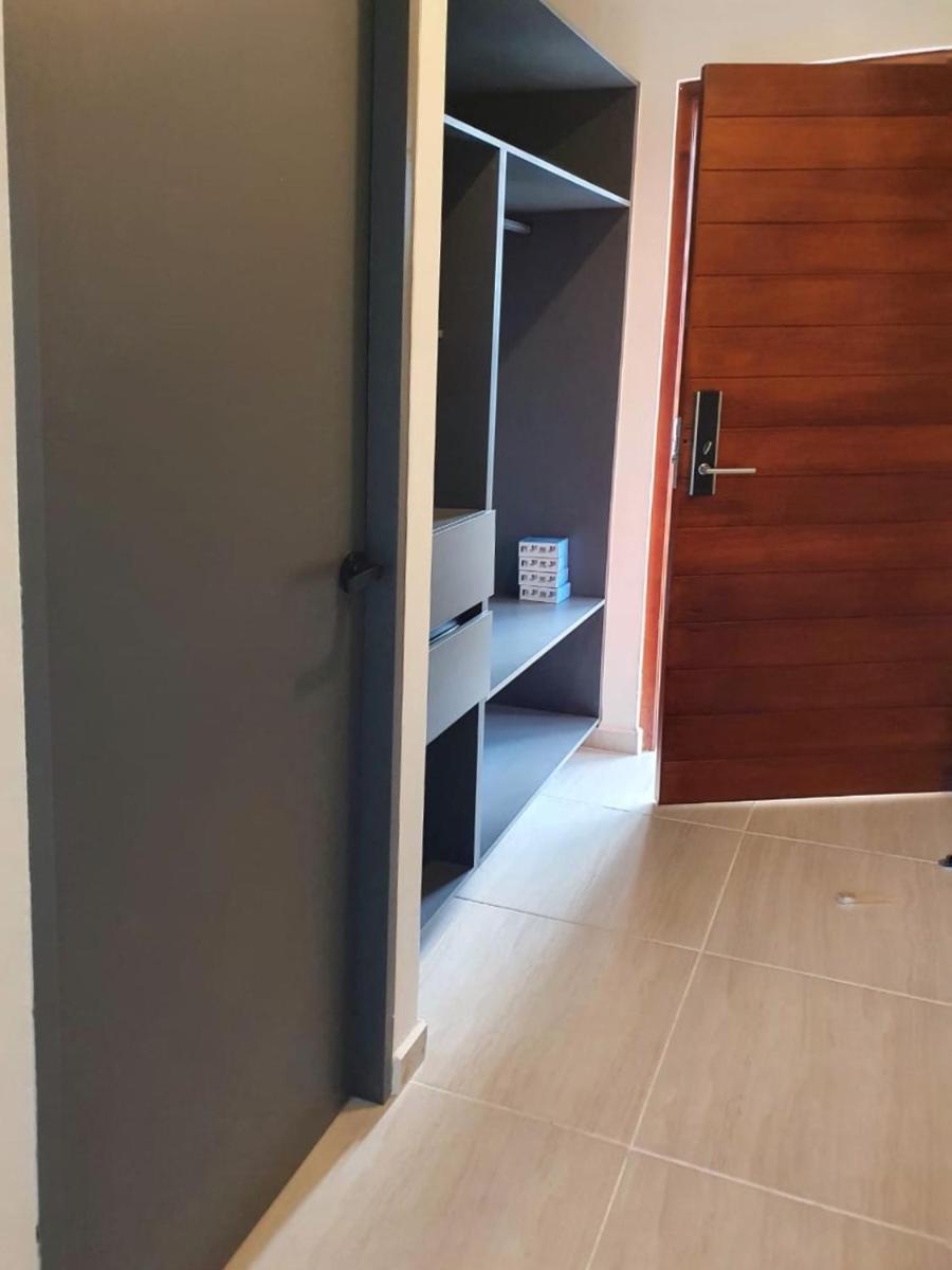 Kali Secreto - Housity