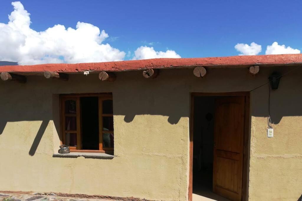 Cerro Amarillo, Cabaña de Juella - Housity